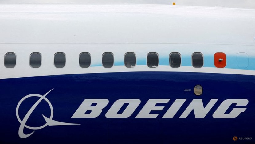 Boeing nears 737 MAX deal with Japan Airlines -sources