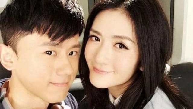 放闪了！张杰晒求婚配音片段为谢娜庆生