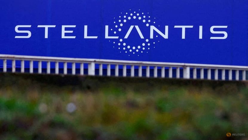 Carmaker Stellantis to open software development hub in Poland Carmaker Stellantis to open software development hub in Poland