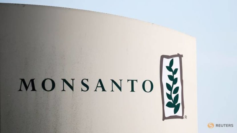 Monsanto told to pay teachers US$185 million over chemical exposure Monsanto told to pay teachers US$185 million over chemical exposure