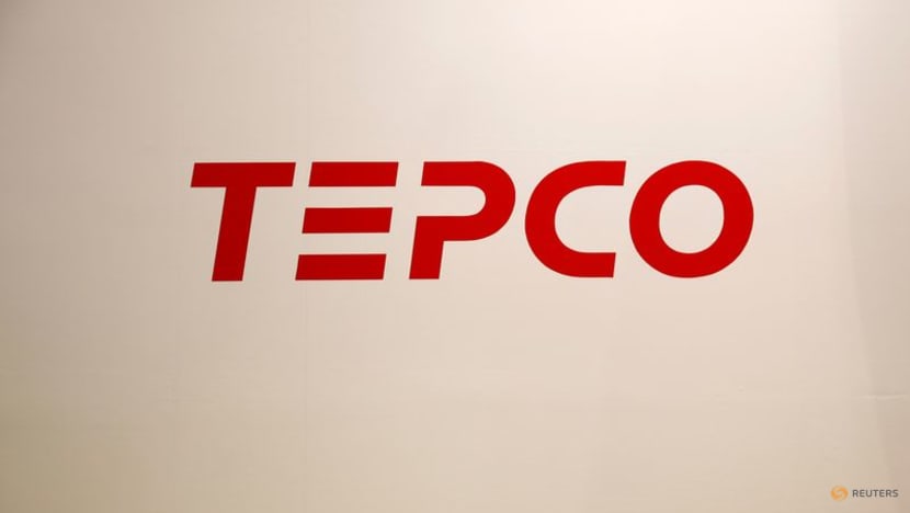 Tepco shares tumble 7% on reported interest in bid for Toshiba Tepco shares tumble 7% on reported interest in bid for Toshiba