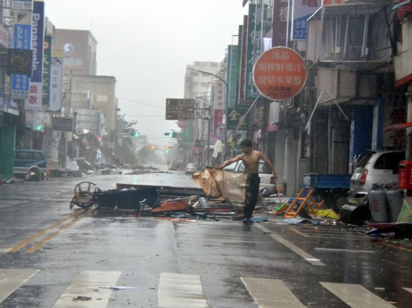 Gallery: Typhoon Nepartak hits Taiwan