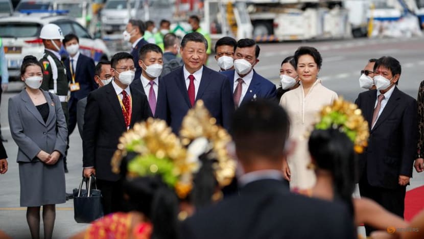 Unmasked and in charge, China's Xi puts personal diplomacy back in play