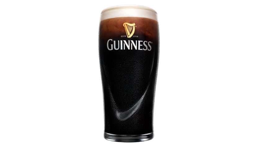 This Is Why Guinness Stout Always Comes With A Foamy Head