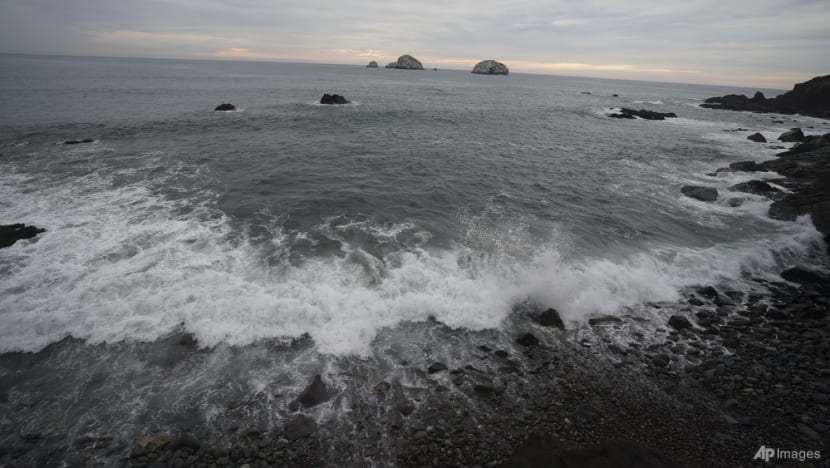 Hurricane Orlene roars toward Mexico's Pacific coast Hurricane Orlene roars toward Mexico's Pacific coast