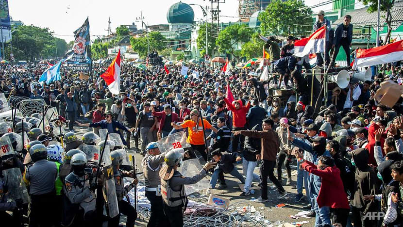 Second Indonesian student dies in legal reform protests