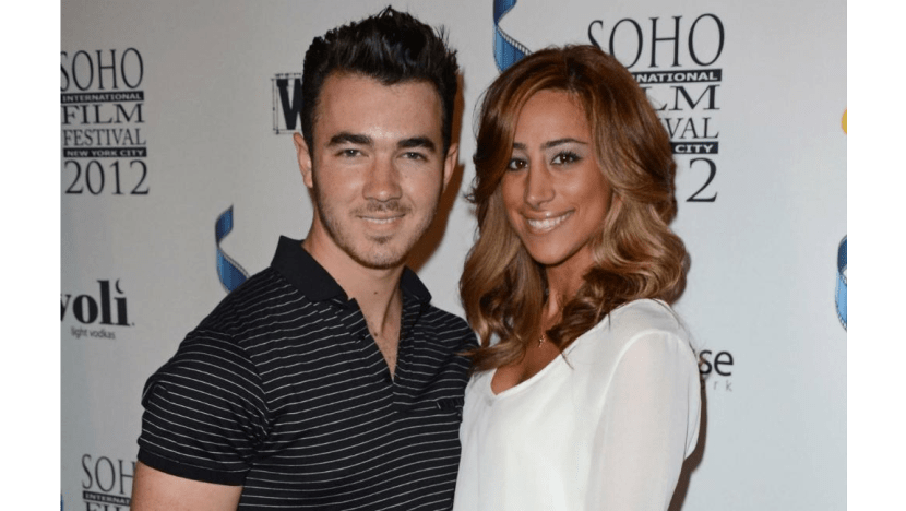 Danielle Jonas slams trolls for stirring up false Priyanka Chopra drama Danielle Jonas slams trolls for stirring up false Priyanka Chopra drama