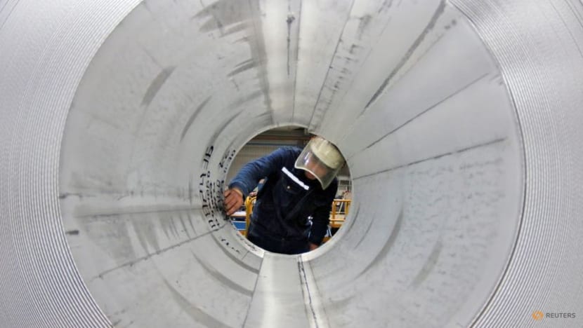 Surging aluminium price squeezing processors' profits - Nanshan exec Surging aluminium price squeezing processors' profits - Nanshan exec