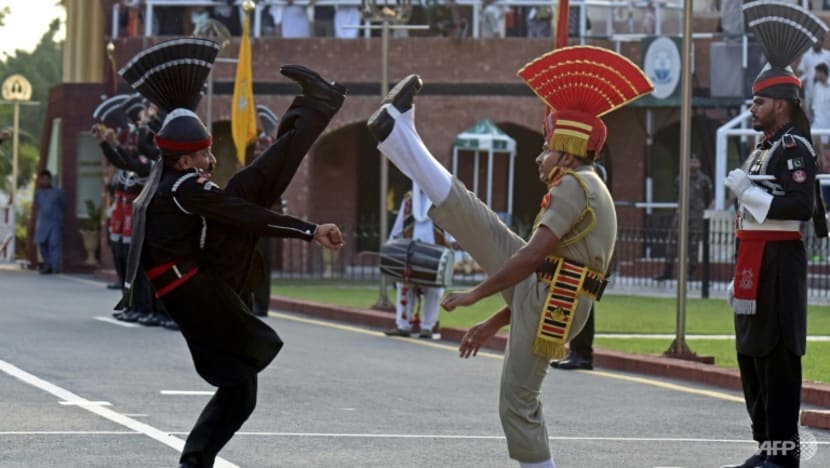 High drama at the India-Pakistan border, every sundown High drama at the India-Pakistan border, every sundown