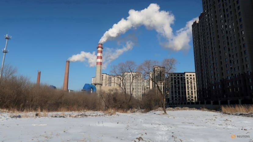 China energy body urges support for coal, oil firms to build clean power China energy body urges support for coal, oil firms to build clean power