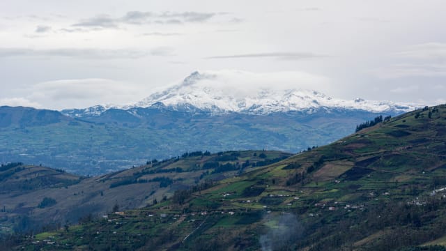 厄瓜多尔发生登山意外 致三死12伤