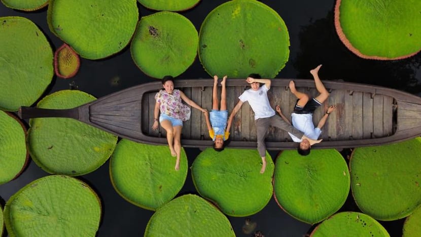 Singapore residents travelling during COVID-19 – the risks and payoffs of reuniting with loved ones Singapore residents travelling during COVID-19 – the risks and payoffs of reuniting with loved ones