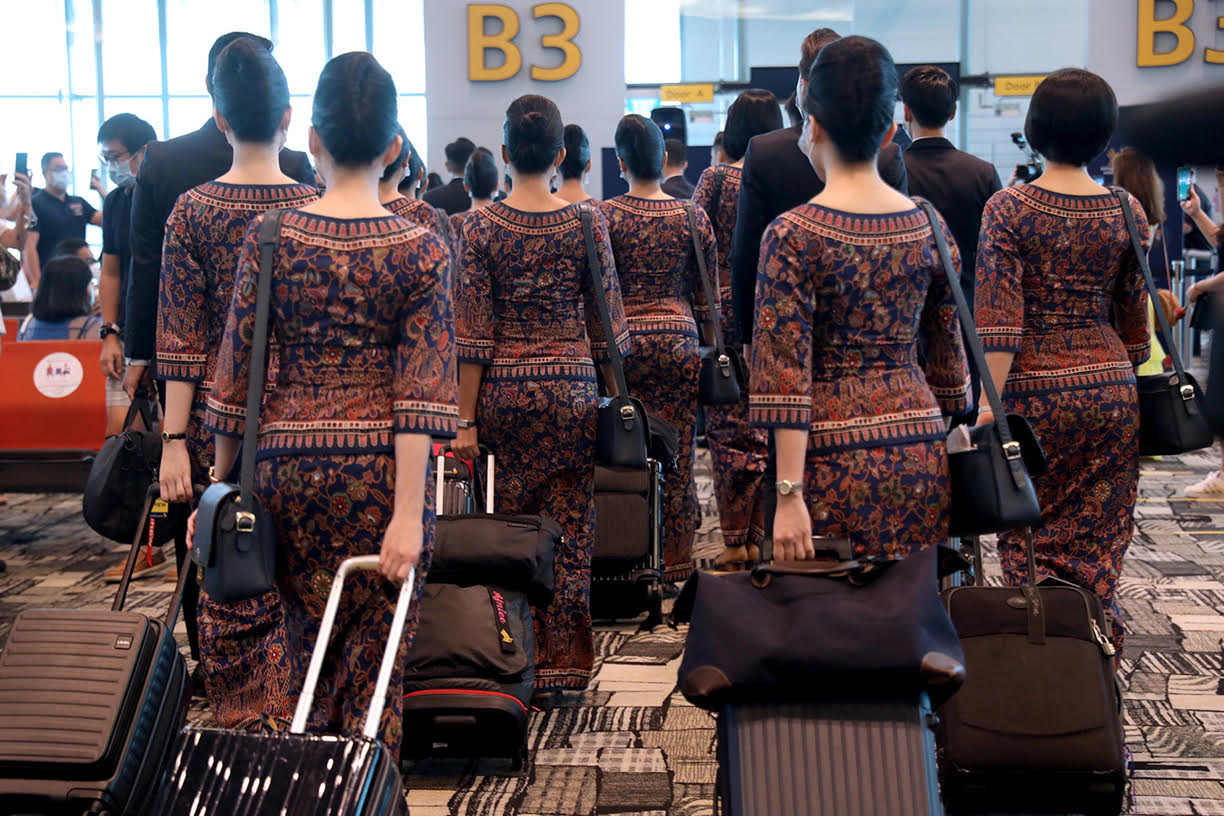 singapore airlines travel pregnant