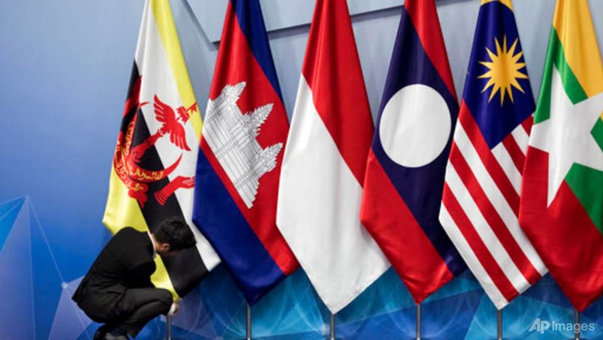 Tiongkok menjadi tuan rumah bagi para menteri Asia Tenggara di tengah meningkatnya persaingan dengan AS