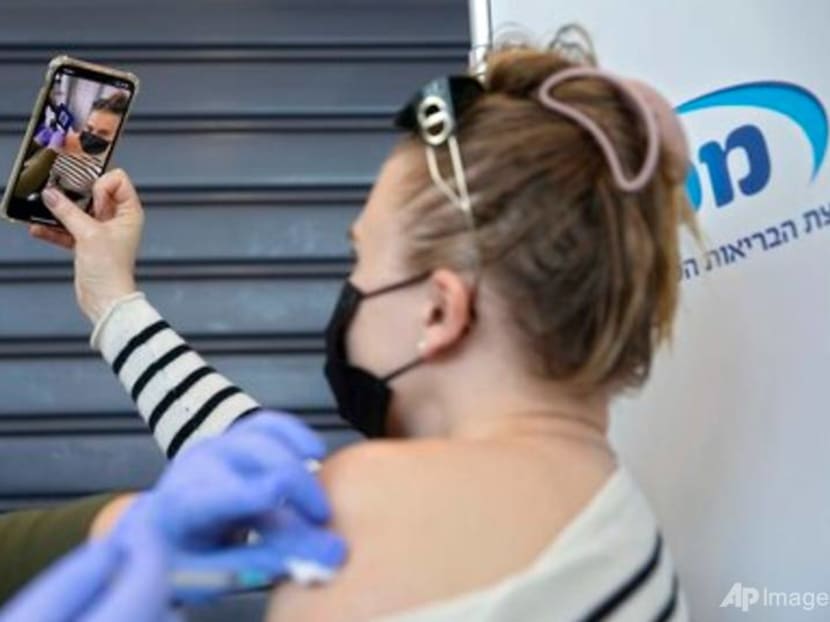 Commentary: Should you be sharing your COVID-19 vaccine selfies on social media? Commentary: Should you be sharing your COVID-19 vaccine selfies on social media?