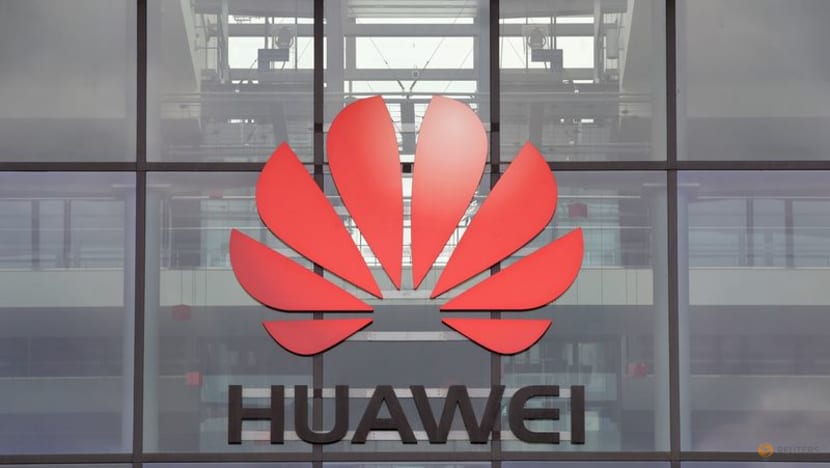 UK extends deadline to remove Huawei equipment from 5G network core