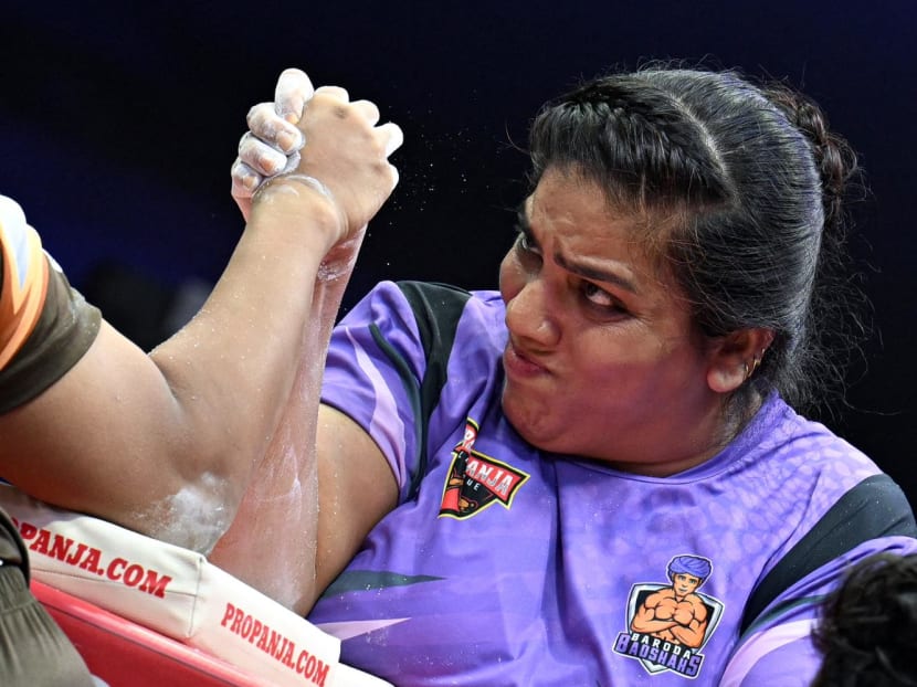 Professional arm wrestler deals