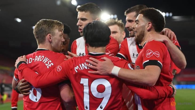 Football: Leicester held by 10-man Southampton Football: Leicester held by 10-man Southampton