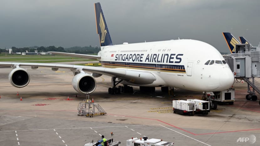 Technical issue prompts Singapore Airlines flight to return to Sydney Airport Technical issue prompts Singapore Airlines flight to return to Sydney Airport