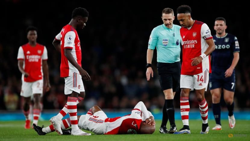 Arsenal turn on the style to beat Villa 3-1 Arsenal turn on the style to beat Villa 3-1
