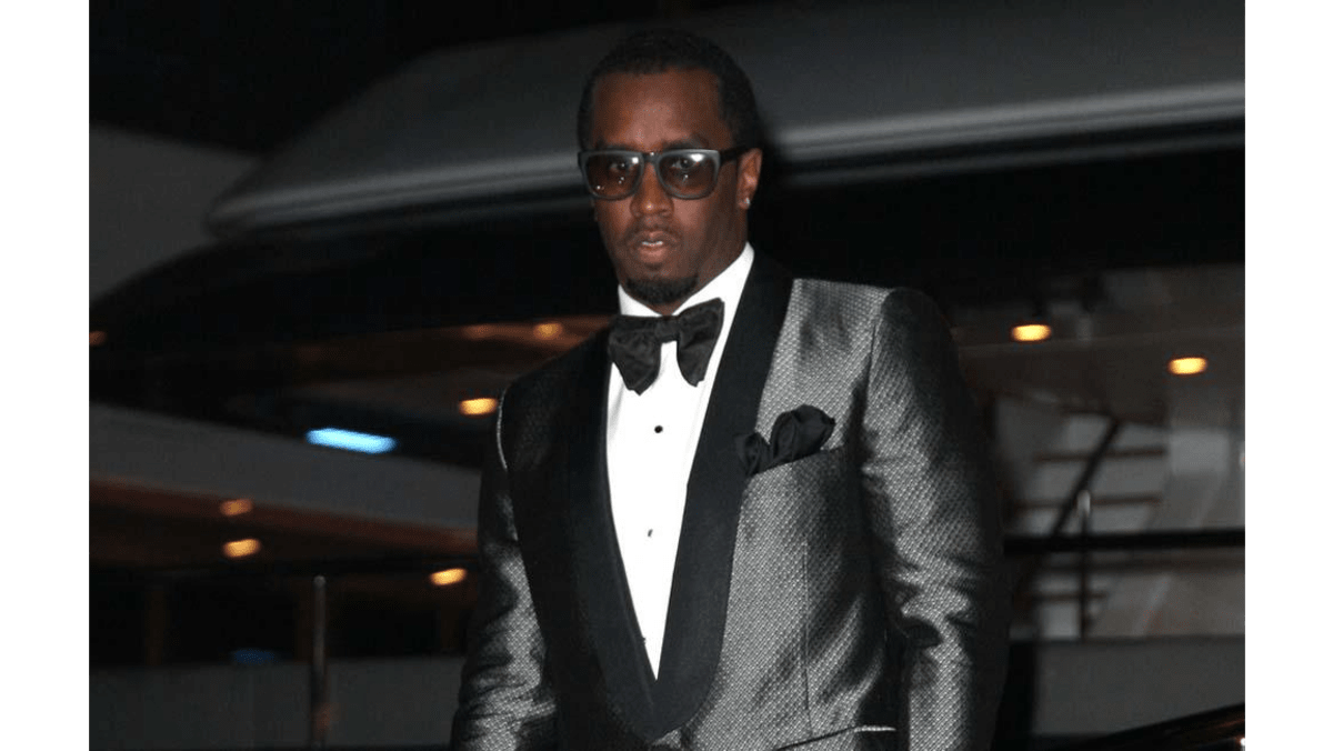 P Diddy pays tribute to Notorious BIG - 8days