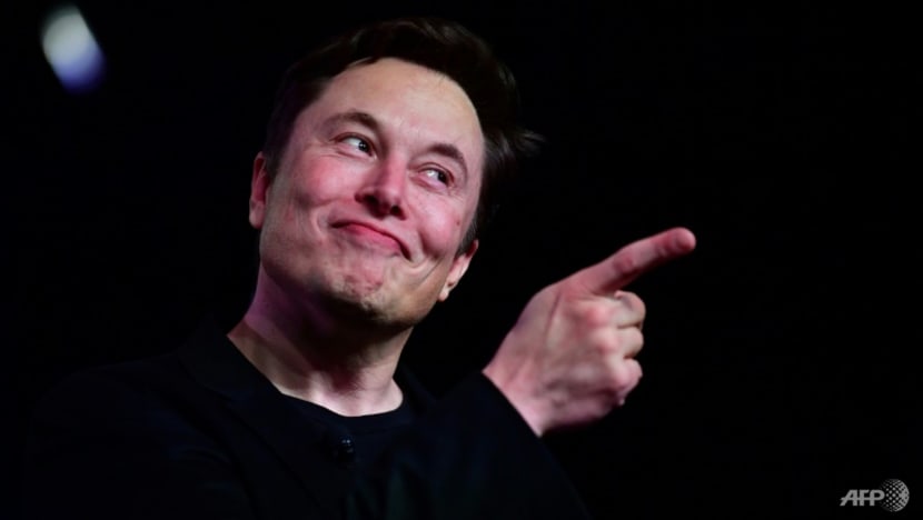 Elon Musk says US voters should back Republicans in midterms
