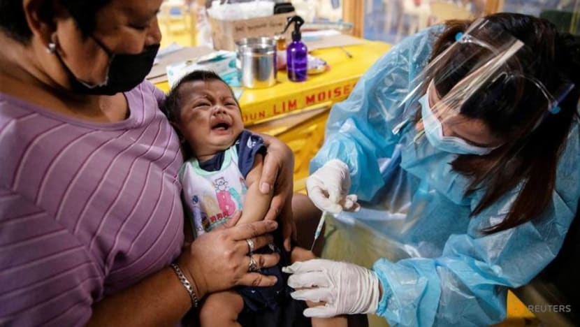 Philippines offers nurses in exchange for COVID-19 vaccines from Britain, Germany Philippines offers nurses in exchange for COVID-19 vaccines from Britain, Germany