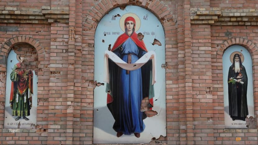 Kremlin eyes political prize in rubble of Ukraine's Sievierodonetsk Kremlin eyes political prize in rubble of Ukraine's Sievierodonetsk