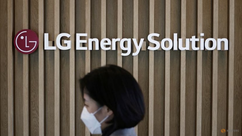 LG Energy Solution debuts after US$13 trillion frenzy in South Korea's biggest IPO LG Energy Solution debuts after US$13 trillion frenzy in South Korea's biggest IPO