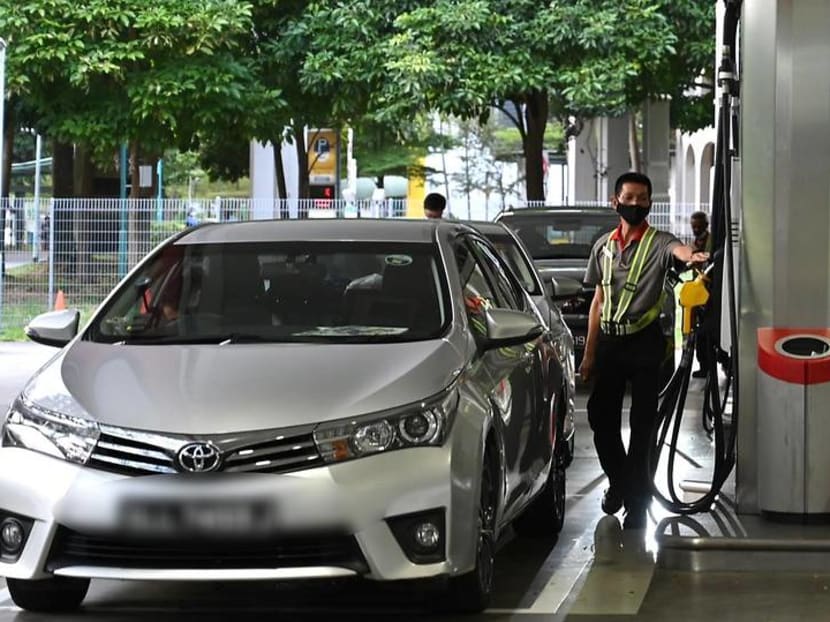 'It’s really unfair': Delivery, ride-hailing drivers baulk at petrol duty hike 'It’s really unfair': Delivery, ride-hailing drivers baulk at petrol duty hike