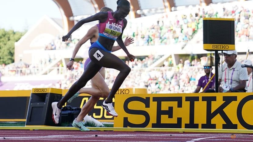 Mu slams the door on Hodgkinson to take 800m gold Mu slams the door on Hodgkinson to take 800m gold