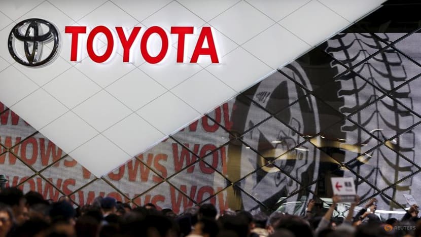 Toyota and Honda upbeat on profits as customers pay more for scarce cars