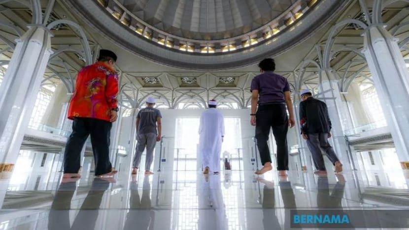 Pahang beri kelonggaran aktiviti keagamaan di masjid, surau