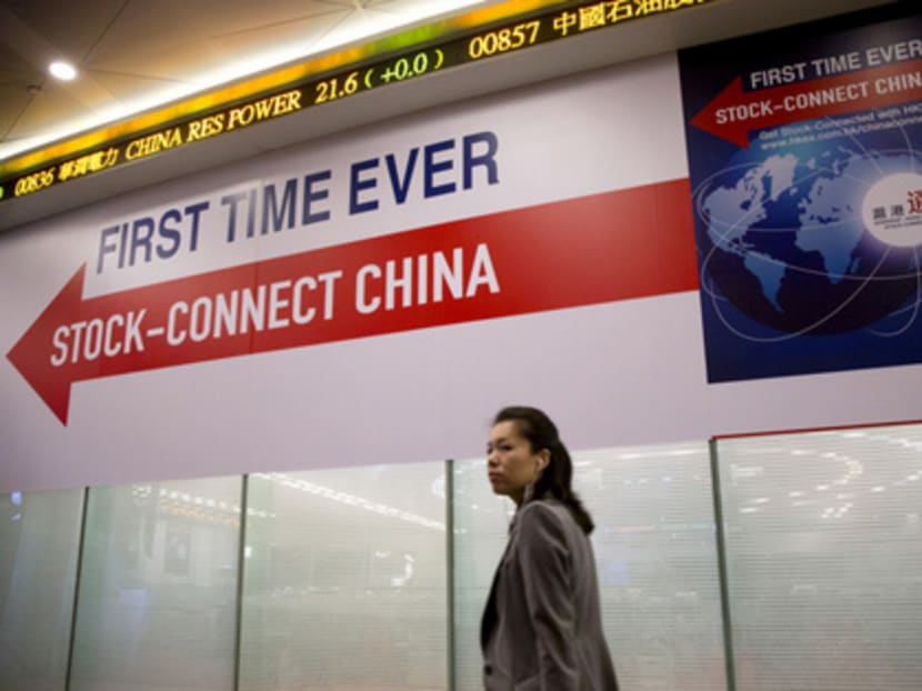 The stock link marks one of China’s biggest steps towards opening up its capital account and the lack of demand for the Shanghai-listed shares caught industry experts 
by surprise. 
Photo: Bloomberg