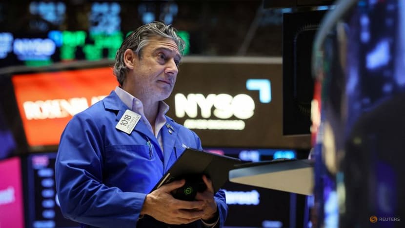 Stocks rebound while dollar, Treasury yields fall after US data - CNA