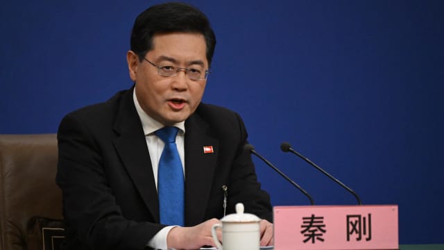 中国外交部长秦刚即日起出访欧洲