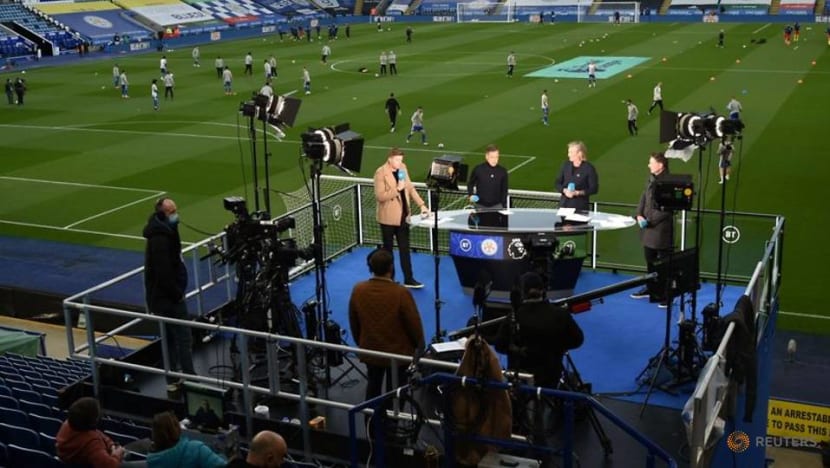 Football: Premier League clubs renew UK TV deals, skip auction Football: Premier League clubs renew UK TV deals, skip auction