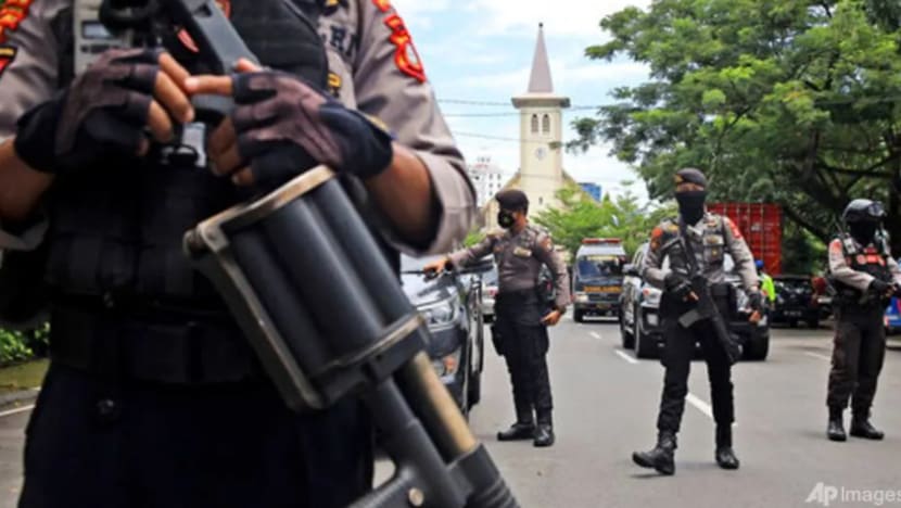 Wanita serang ibu pejabat polis Indonesia bertindak sendirian; dipercayai penyokong tegar ISIS
