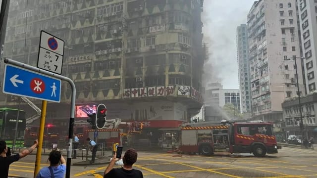 香港一栋大楼失火 造成五死33伤
