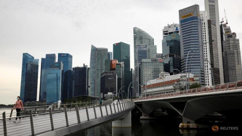 Singapore economy expected to contract 6% this year as private-sector economists downgrade forecasts: MAS survey