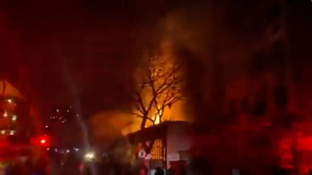 南非一栋建筑发生大火 导致至少64人亡43人伤