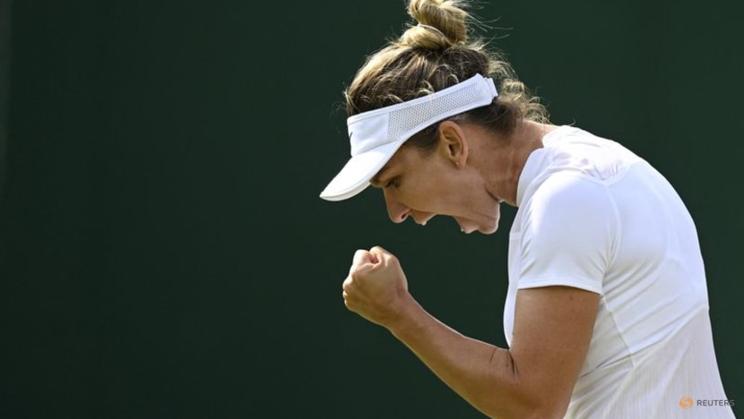 Former champion Halep thumps Frech to reach Wimbledon fourth round Former champion Halep thumps Frech to reach Wimbledon fourth round