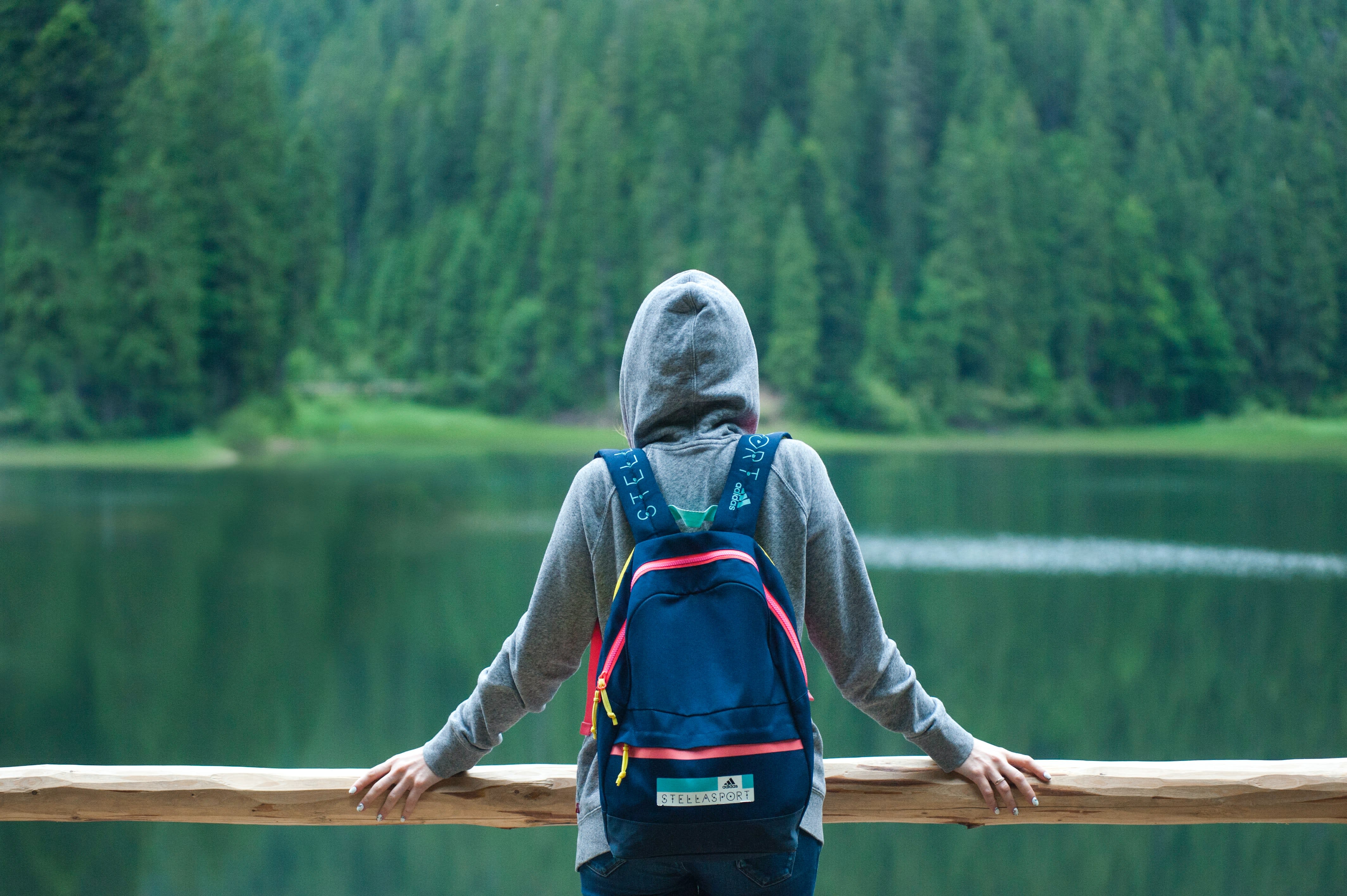 Why do we find making new friends so hard as adults? Why do we find making new friends so hard as adults?