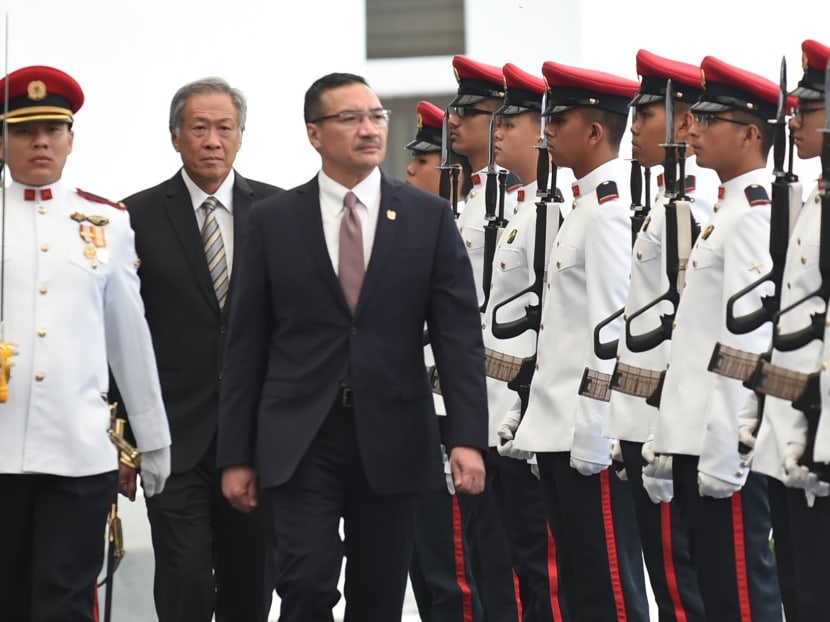Malaysian Minister for Defence Hishammuddin Hussein, inspecting the Guard of Honour at the Ministry of Defence.  Photo: MINDEF