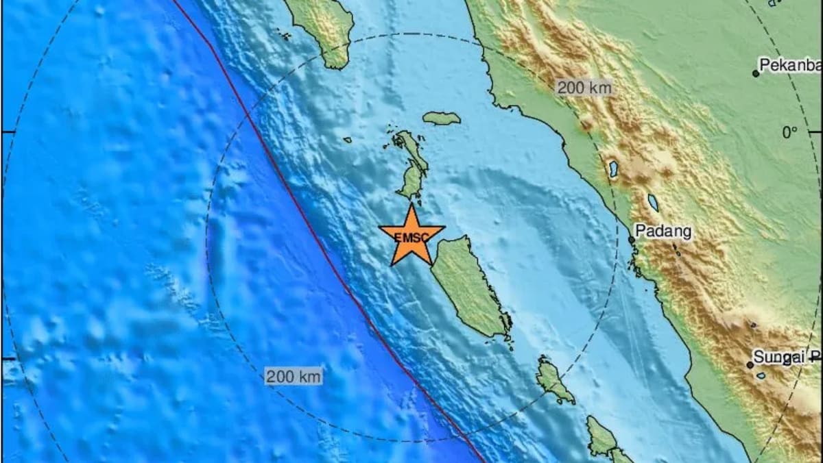 Magnitude 6.1 earthquake strikes Kepulauan Batu, Indonesia: EMSC Magnitude 6.1 earthquake strikes Kepulauan Batu, Indonesia: EMSC