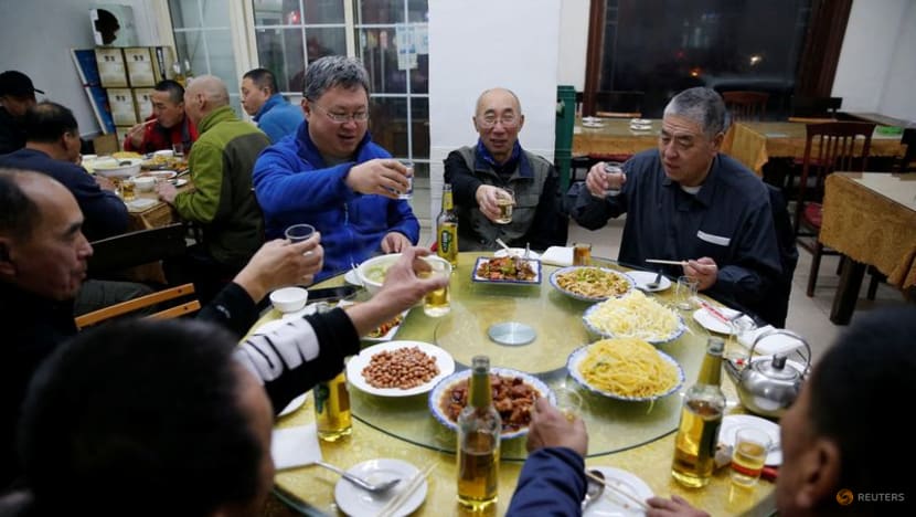 On a frozen pond far from the Olympics, meet China's ice hockey veterans On a frozen pond far from the Olympics, meet China's ice hockey veterans