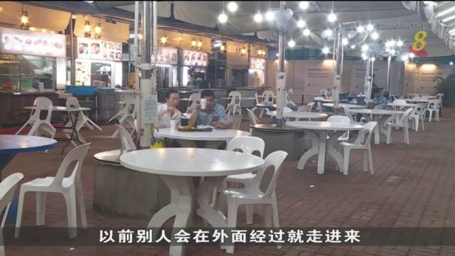 露天美食中心面临困境 老饕湾近一半摊位结业