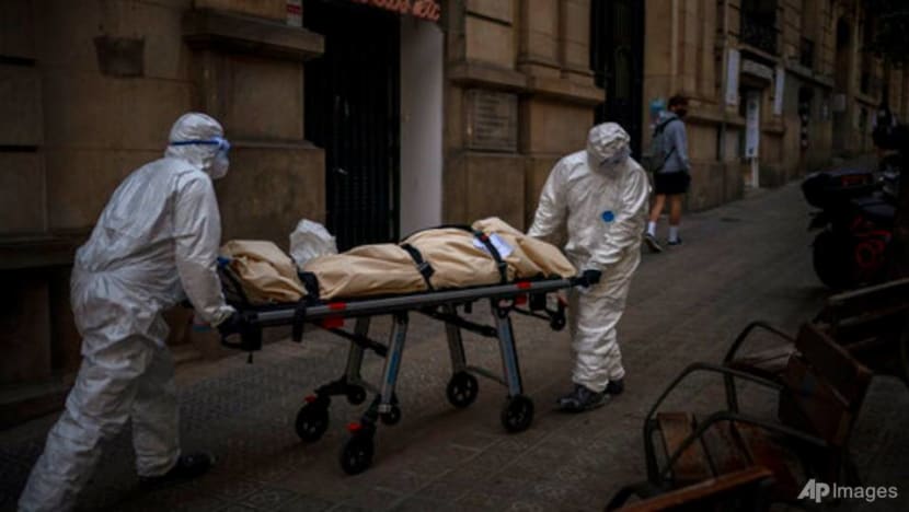 COVID-19: Spain’s mortuary workers endure the daily march of death COVID-19: Spain’s mortuary workers endure the daily march of death