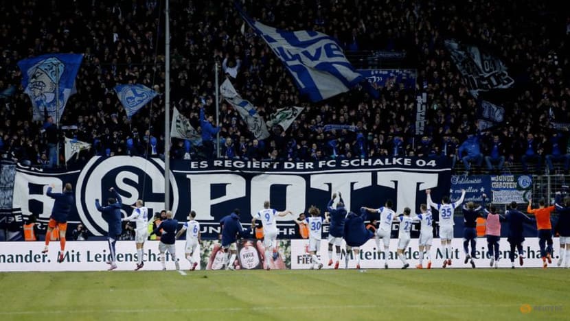 Struggling Schalke's confidence high ahead of Ruhr derby against Dortmund Struggling Schalke's confidence high ahead of Ruhr derby against Dortmund