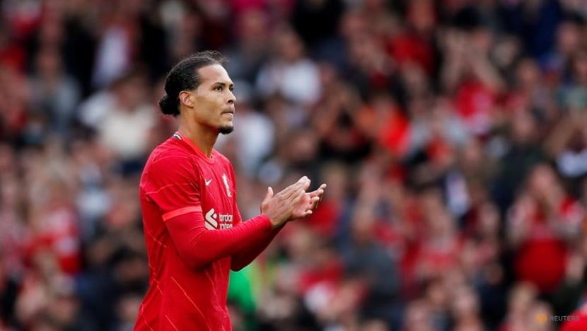 Liverpool defender Van Dijk signs new long-term deal Liverpool defender Van Dijk signs new long-term deal
